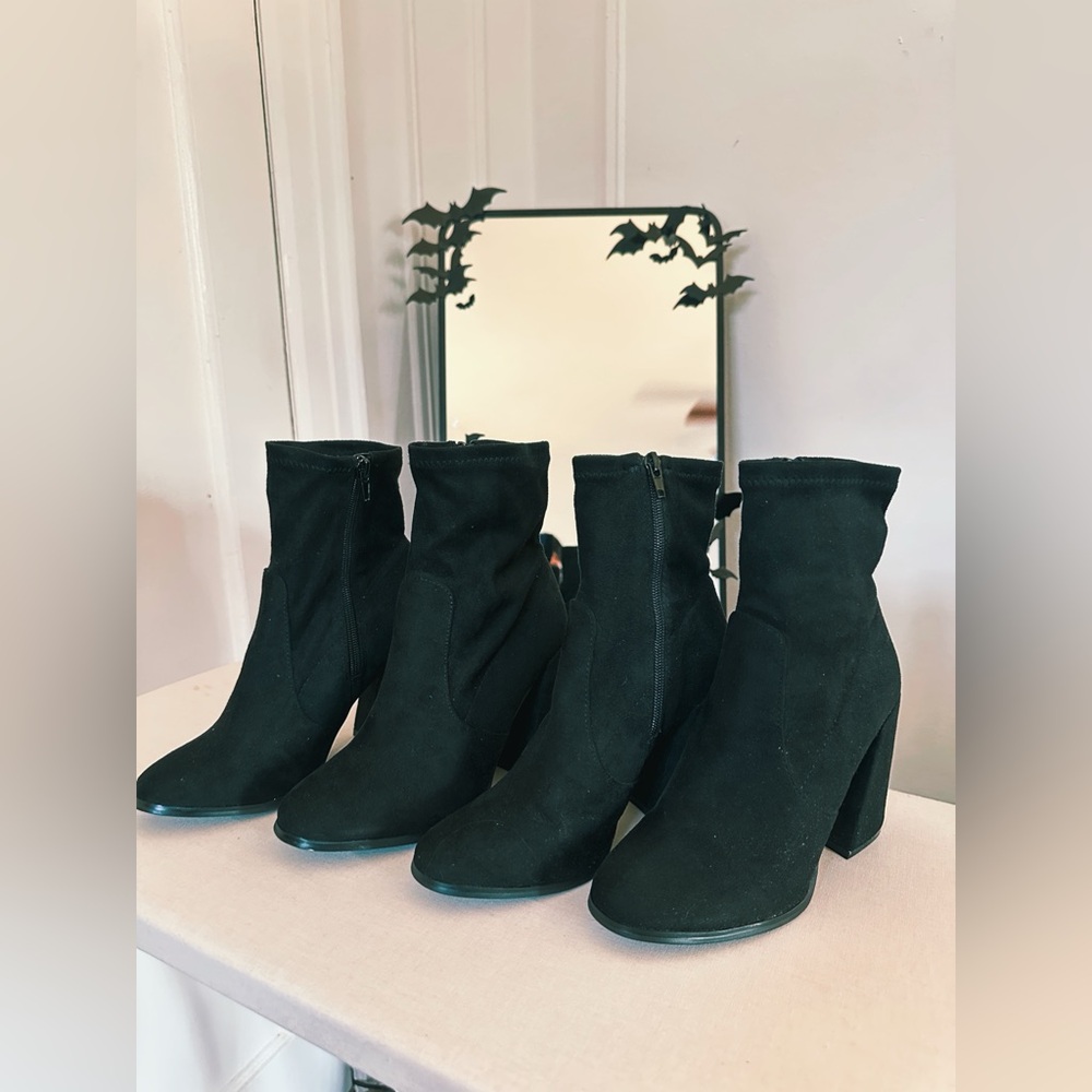 ASOS Black Suede Sock Boots – Block Heel